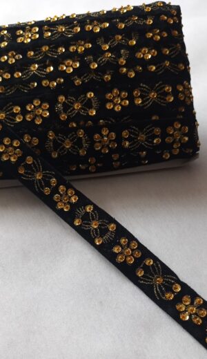 Taśma ozdobna 18-214